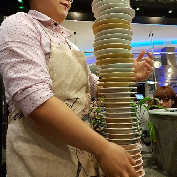 Just enjoyed some #sushi ?