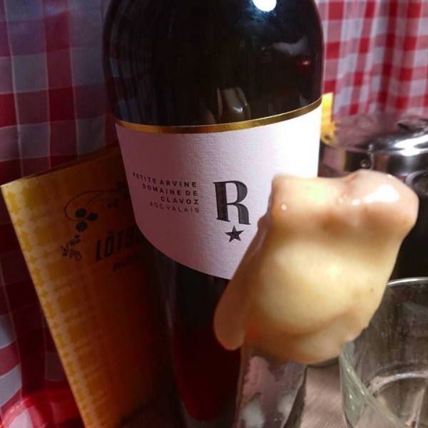 Excellent cheese fondue experien