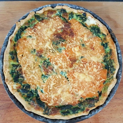 Bask sheep cheese spinach savoury tartlet with