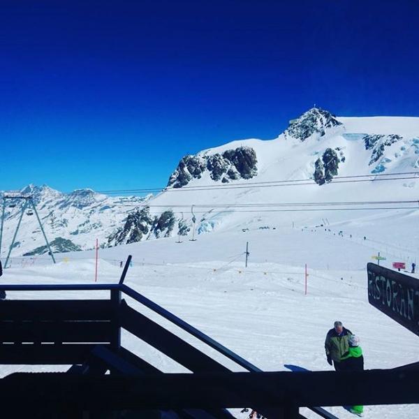 3480 meters above sea level ready for lunch #wine